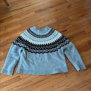 Universal Thread Gray and Black Knit Sweater